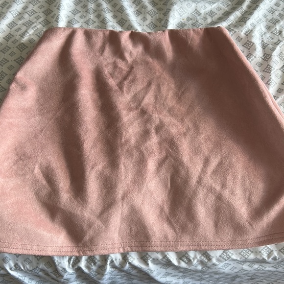 Boohoo Soft Pink Mini Skirt - 8 - Picture 3 of 3